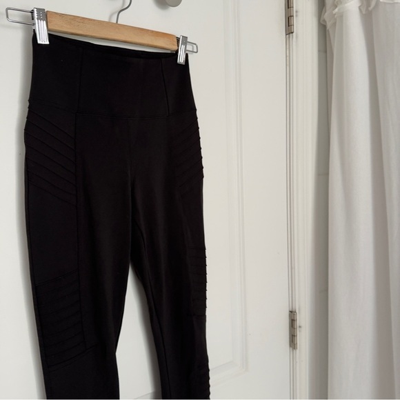 Athleta Delancey Moto  Tight Leggings XXS - Picture 8 of 11